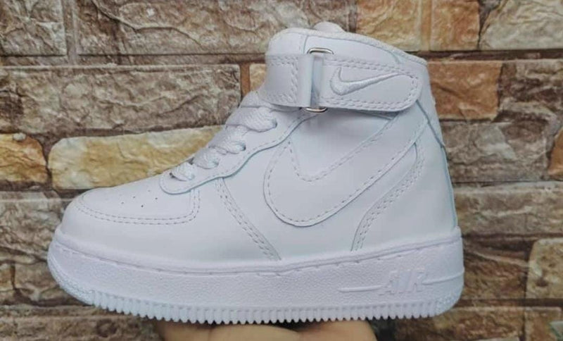 Tenis bota Colegial blanco Nacional Nike Force One Nacional